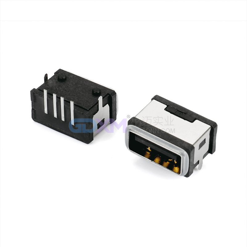 防水USB A母 4PIN 板上型 带外壳 内壳无脚